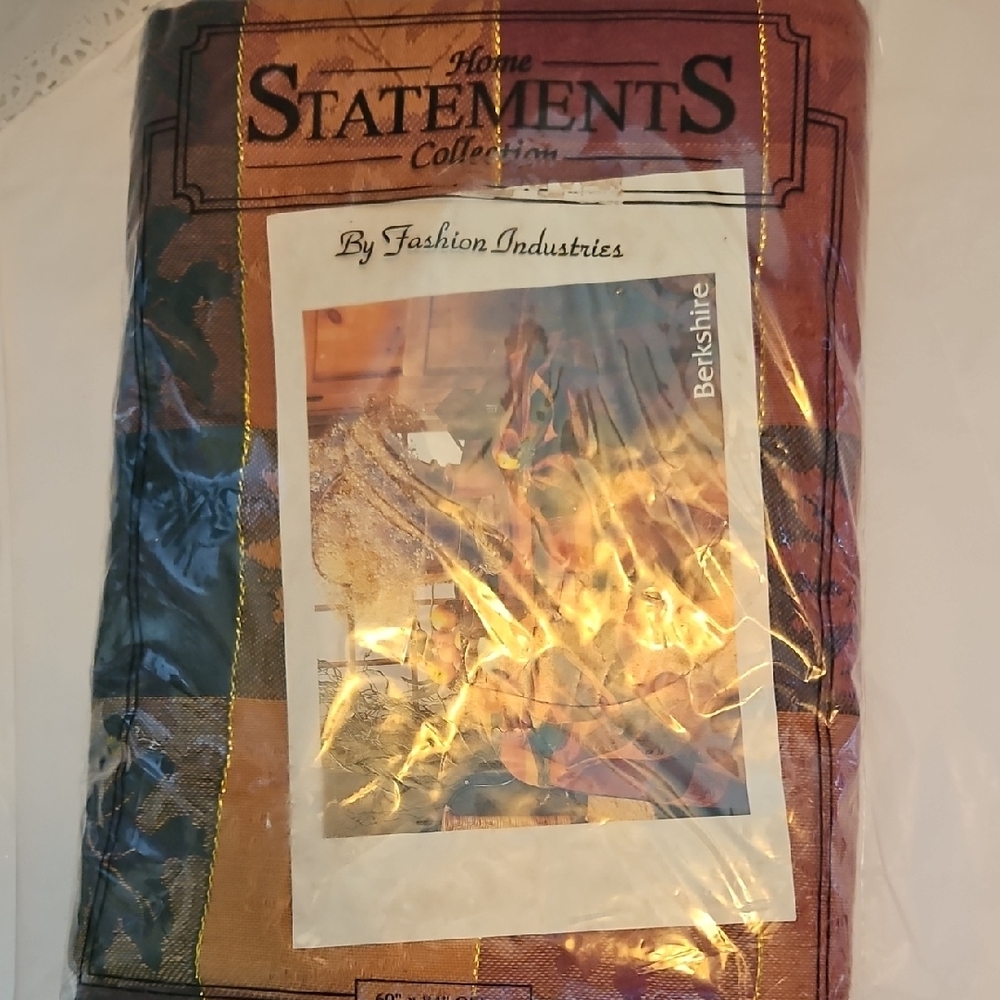 Home Statements Fall Table cloth